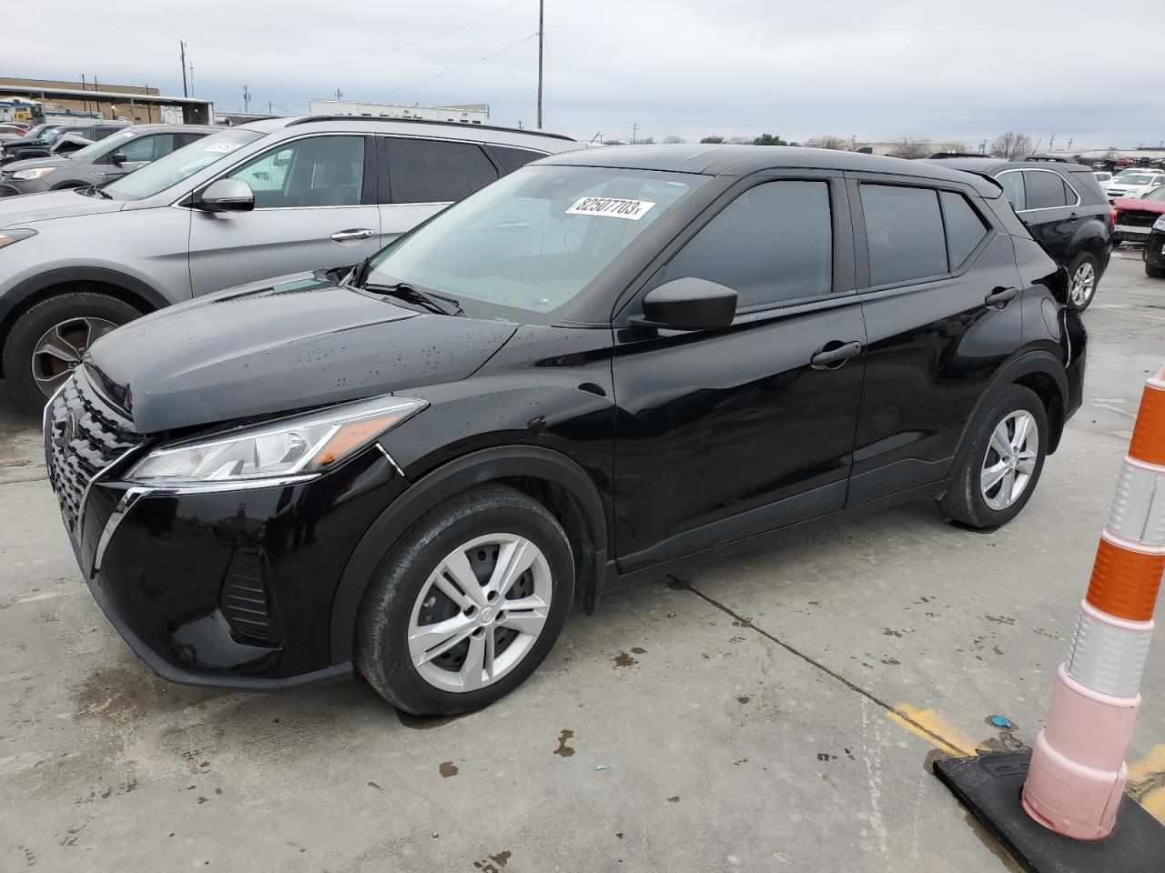 VIN: 3N1CP5BV8ML497826 2021 NISSAN KICKS