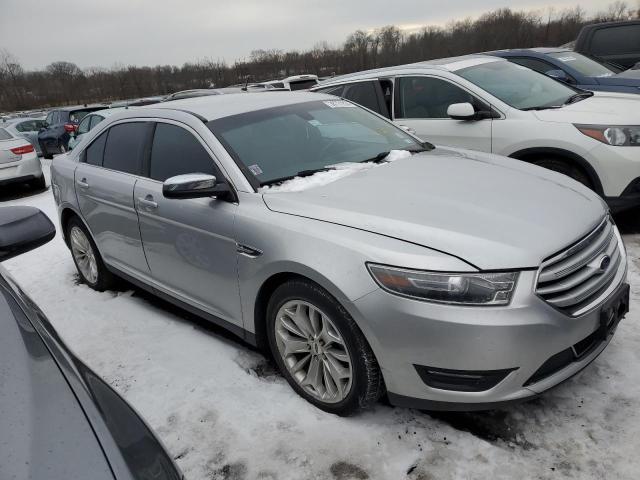 1FAHP2F82FG189957 | 2015 FORD TAURUS LIM