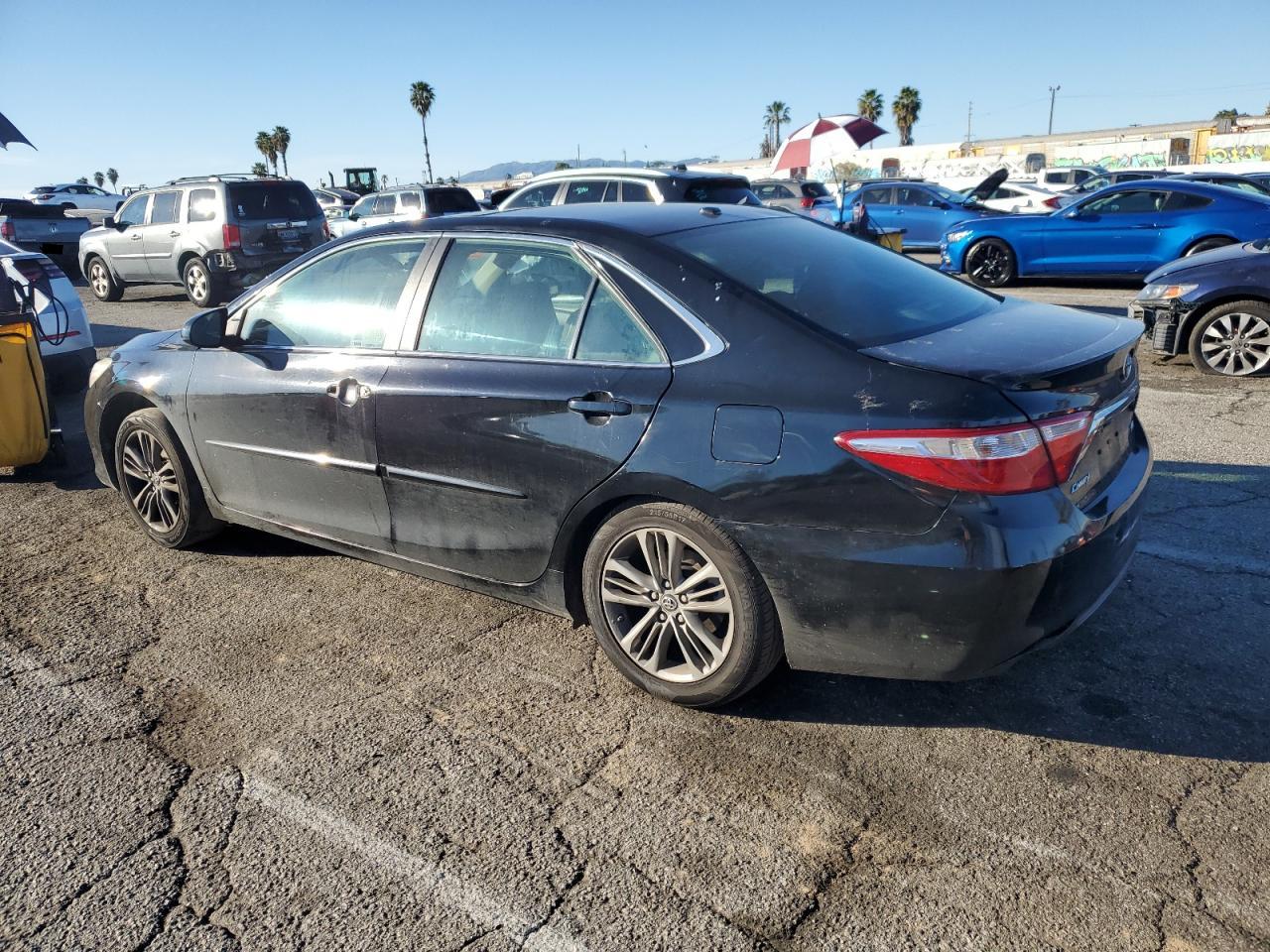 2017 Toyota Camry Le vin: 4T1BF1FK7HU329803