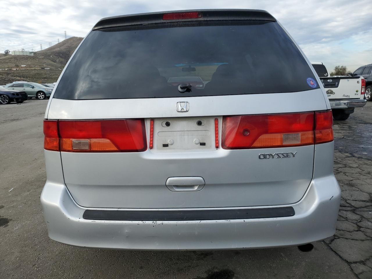 2hkrl18561h576491 2HKRL18561H576491 2001 Honda Odyssey Lx