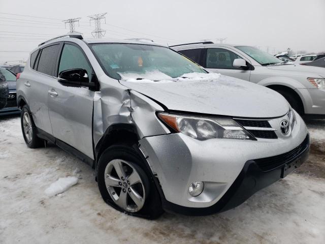 2T3RFREV2FW337899 | 2015 TOYOTA RAV4 XLE