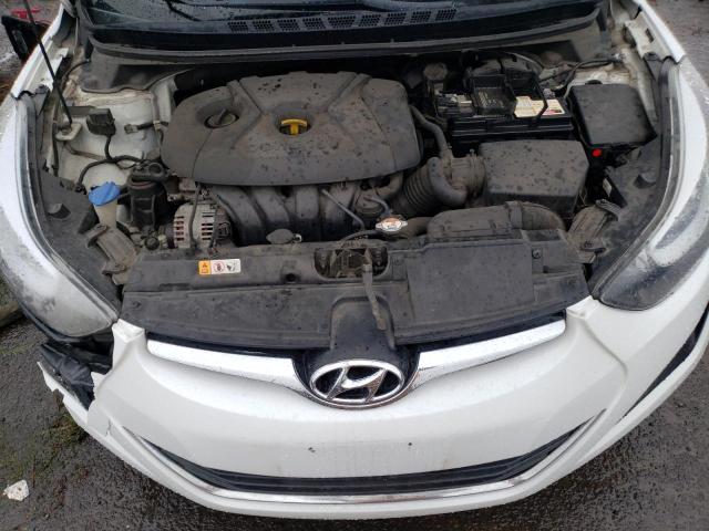 Lot #2452765507 2015 HYUNDAI ELANTRA SE salvage car
