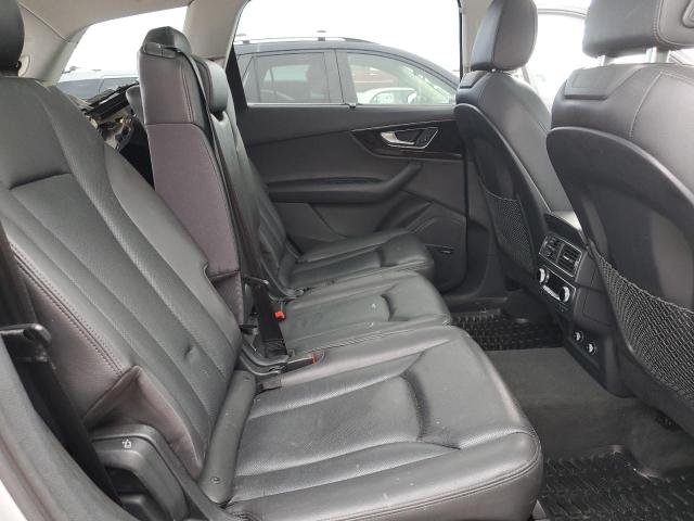 VIN WA1VAAF78JD009563 2018 Audi Q7, Prestige no.11