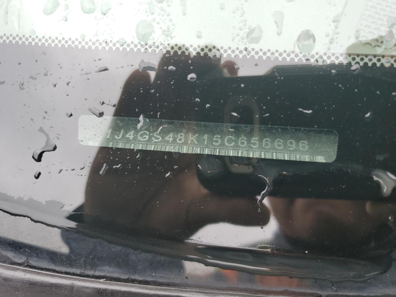 1J4GS48K15C656696 2005 Jeep Grand Cherokee Laredo