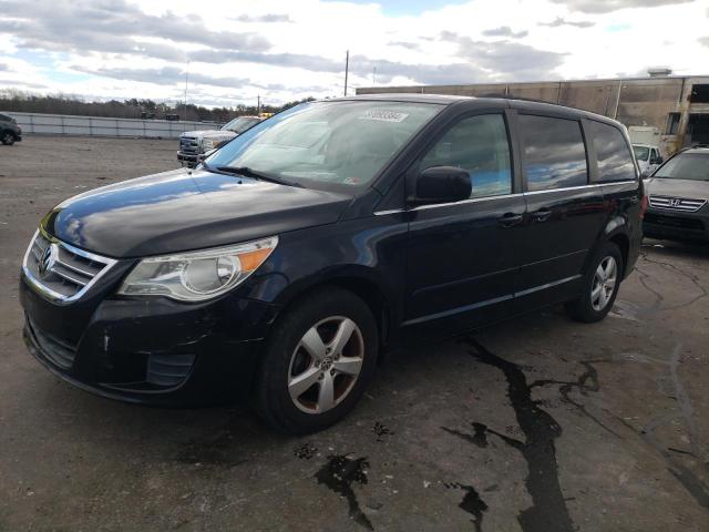 2011 Volkswagen Routan SE