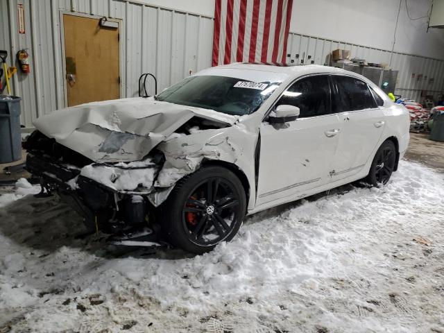 2015 VOLKSWAGEN PASSAT SEL - 1VWCV7A36FC036103