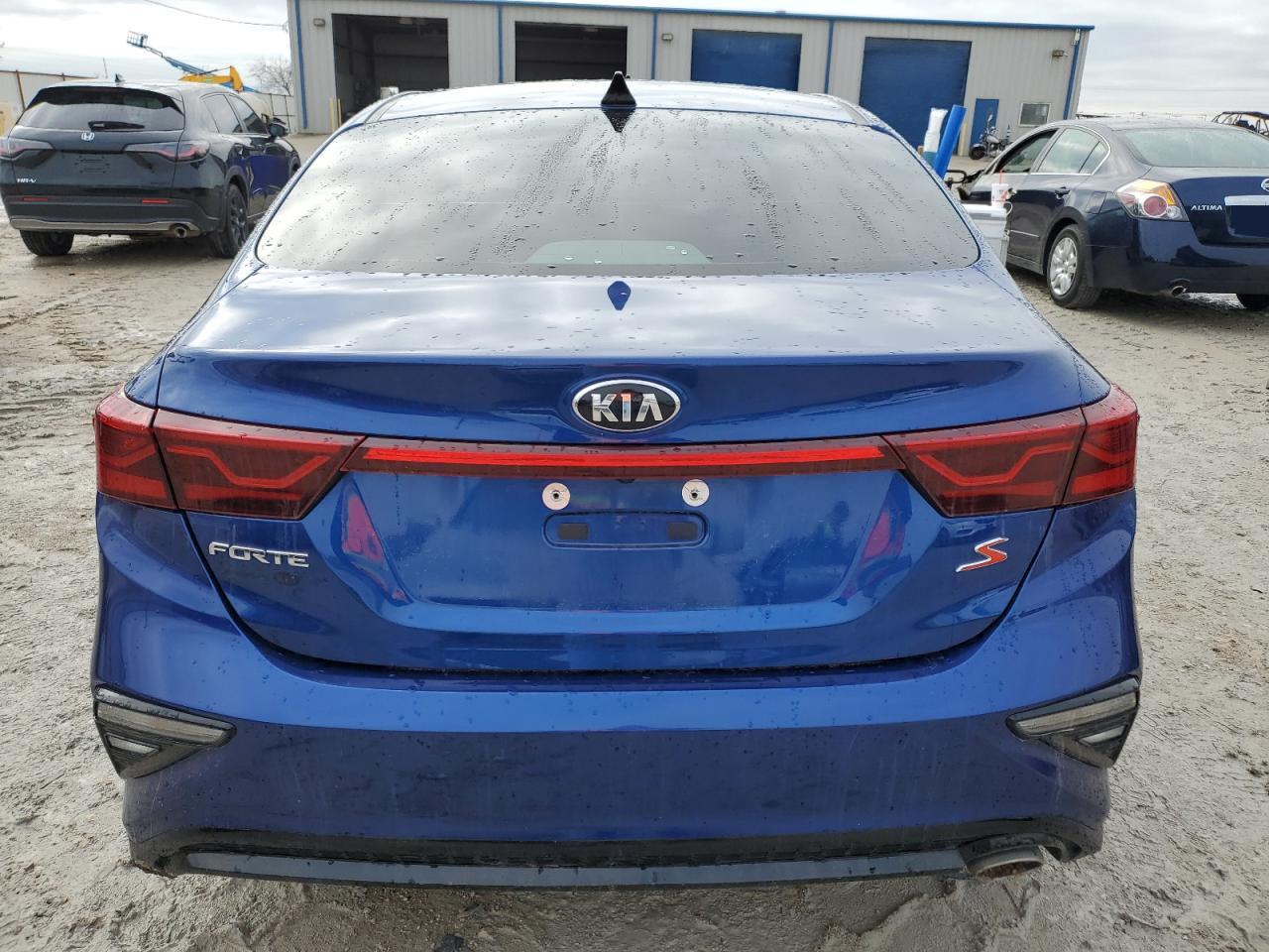 3KPF34AD3KE013264 2019 Kia Forte Gt Line