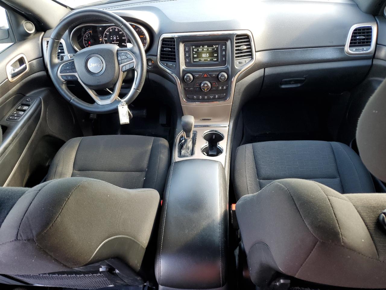 1C4RJFAG3HC875991 2017 Jeep Grand Cherokee Laredo