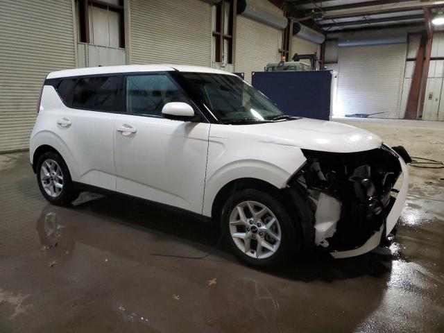 VIN 1VWBT7A31GC012813 2023 KIA SOUL no.4