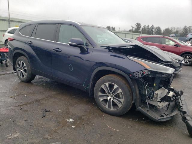 VIN 5TDGZRBH4MS080935 2021 Toyota Highlander, Xle no.4