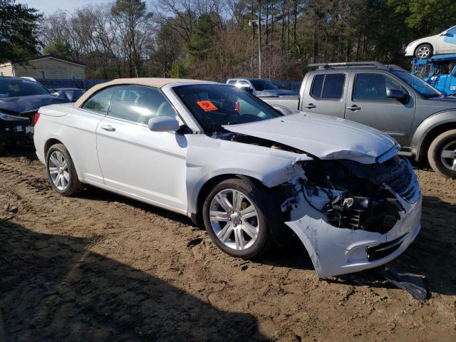 Vin: 1c3bc2eg4bn624489, lot: 82913353, chrysler 200 touring 20114