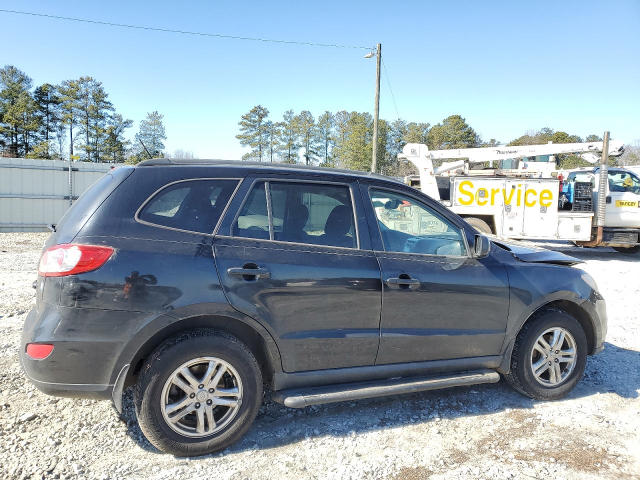 5XYZGDAG9CG138687 2012 Hyundai Santa Fe Gls