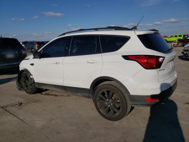 Vin: 1fmcu0gd5kua56064, lot: 82718463, ford escape se 20192