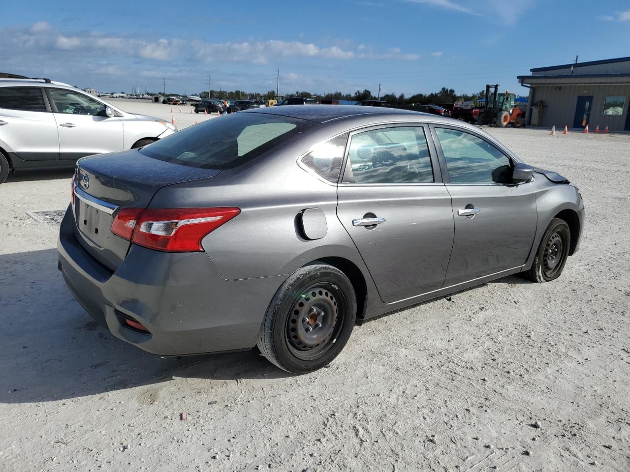 3N1AB7AP5KY375137 2019 Nissan Sentra S