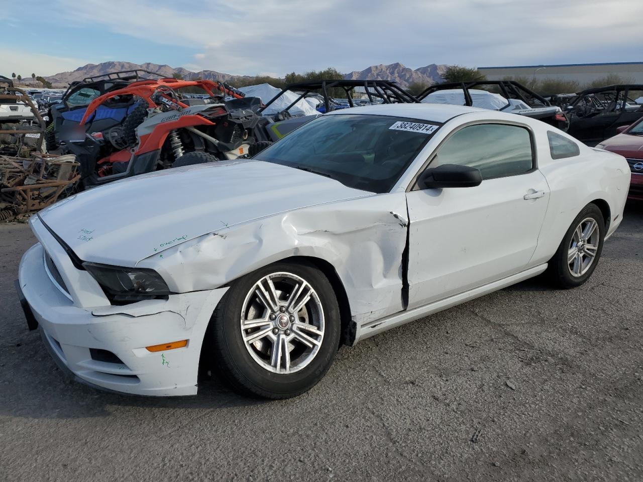 2014 Ford Mustang vin: 1ZVBP8AM9E5242684