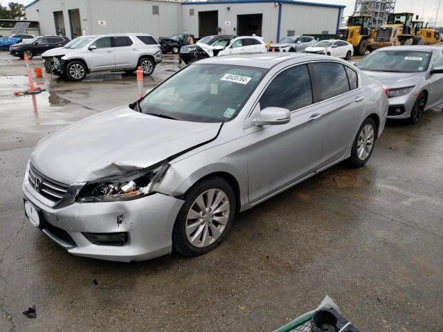 VIN 1C3CCCAB9FN649639 2015 Chrysler 200, Limited no.1