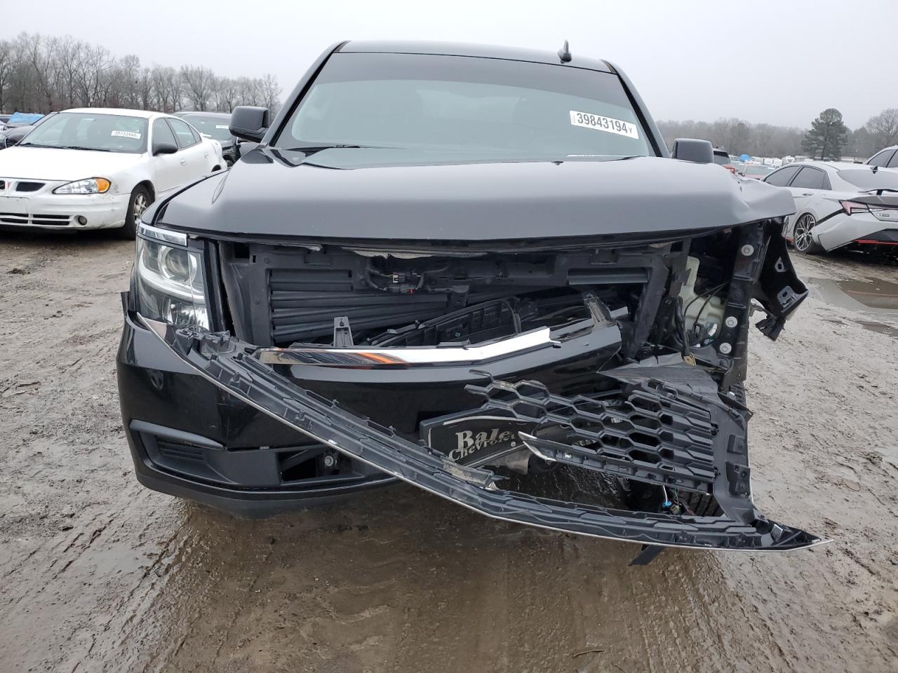 VIN: 1GNSKFKC8JR208290 2018 CHEVROLET TAHOE