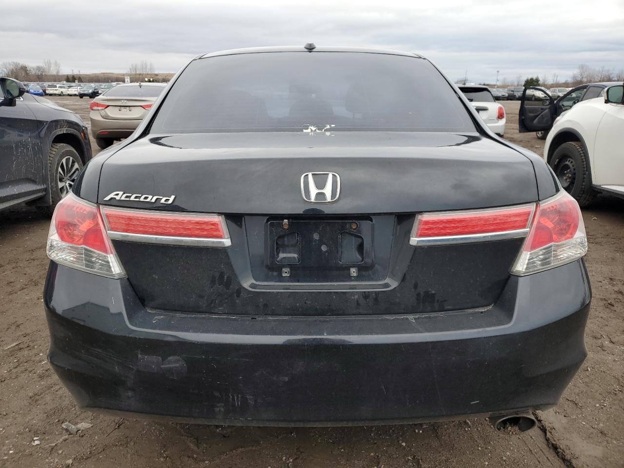 1HGCP2F86BA801662 2011 Honda Accord Exl