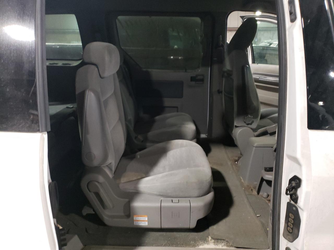 2FMDA51644BB00424 2004 Ford Freestar Se