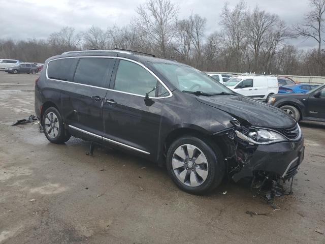 2C4RC1N73JR145177 2018 CHRYSLER PACIFICA, photo no. 4