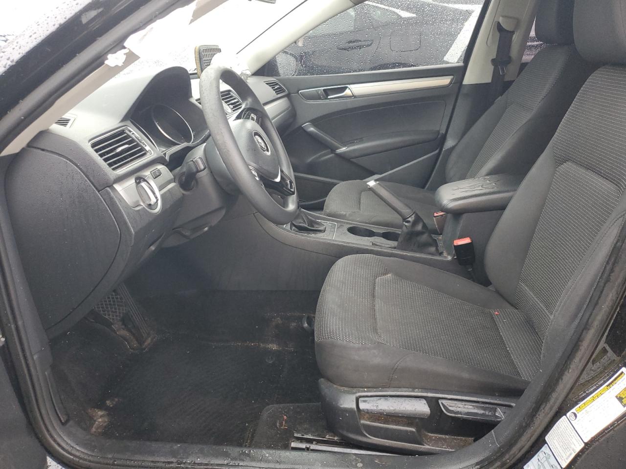 1vwat7a36hc065858 1VWAT7A36HC065858 2017 Volkswagen Passat S
