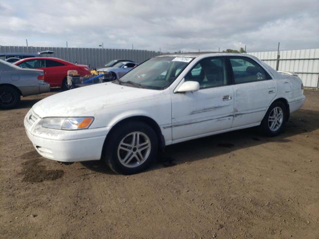 4T1BF22K8XU089736 | 1999 Toyota camry le