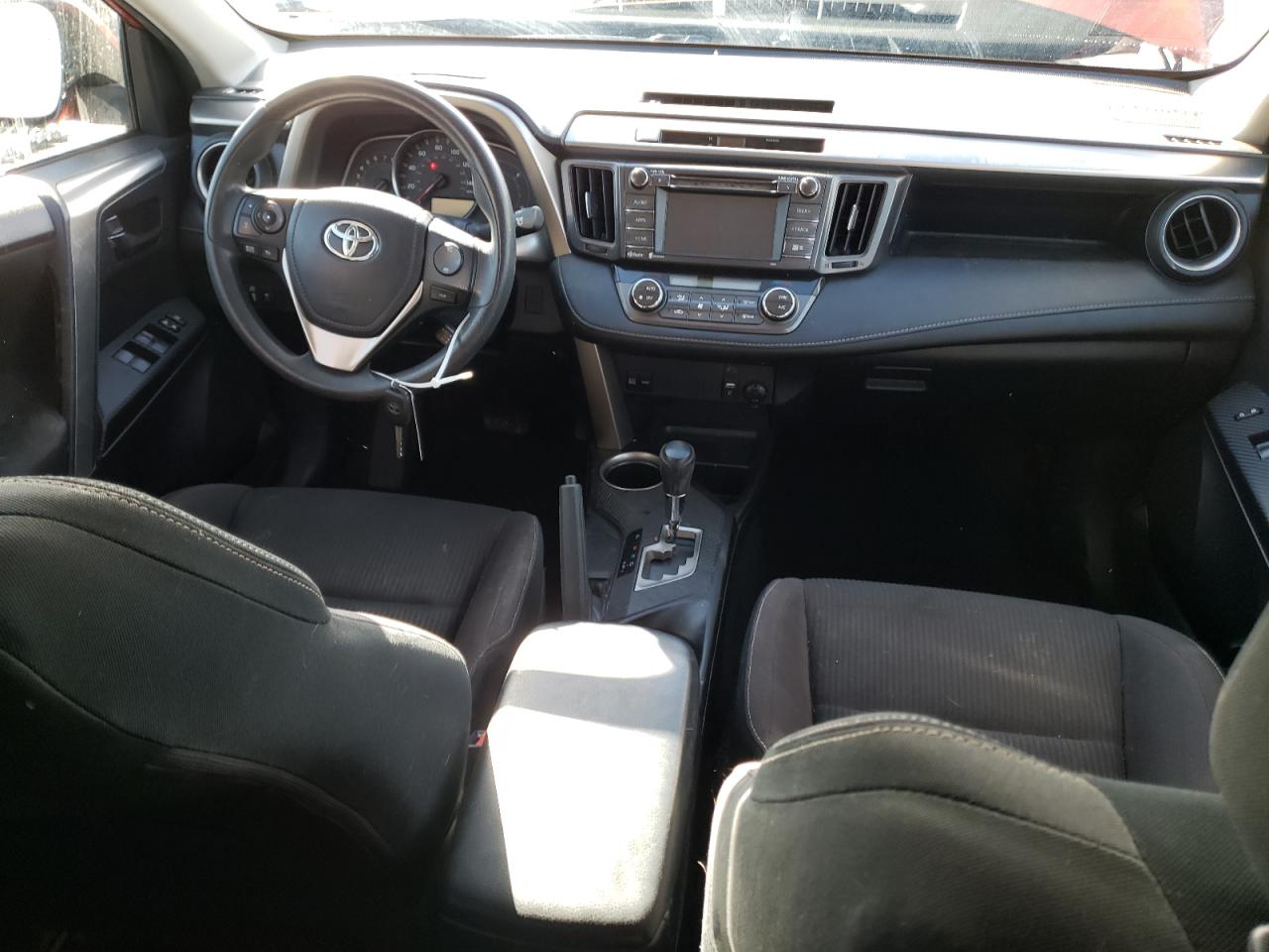 JTMRFREV6FD148198 2015 Toyota Rav4 Xle