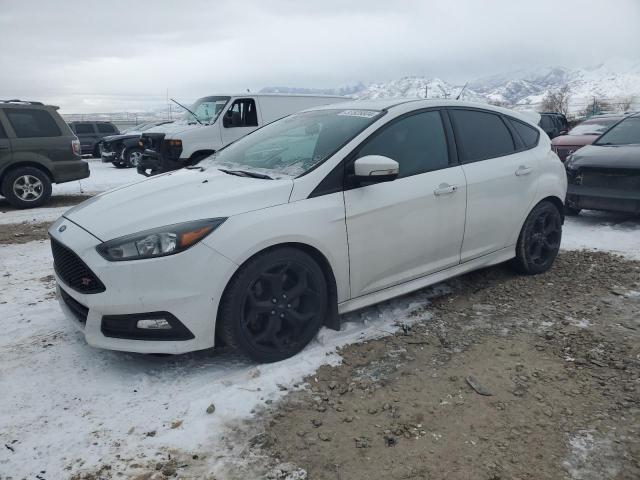 Vin: 1fadp3l94gl282490, lot: 37528804, ford focus st 20161
