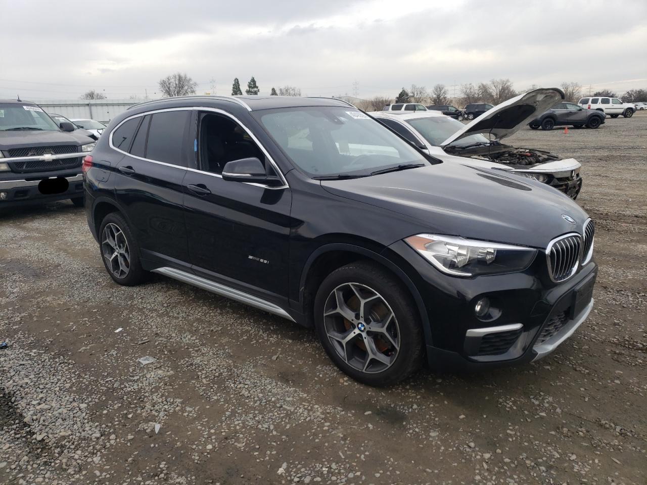 WBXHU7C35J5H40661 2018 BMW X1 Sdrive28I