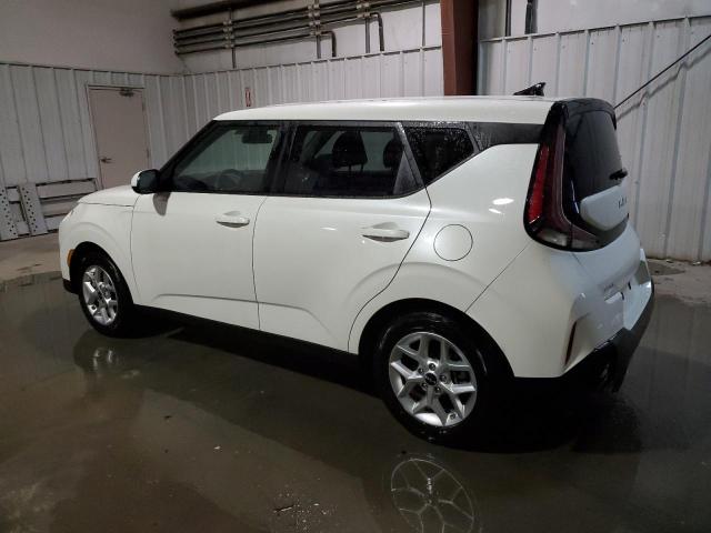 VIN 1VWBT7A31GC012813 2023 KIA SOUL no.2