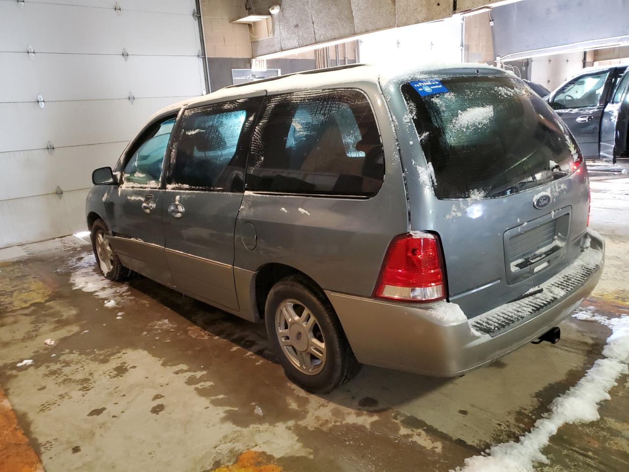 2FMZA58285BA38892 2005 Ford Freestar Limited