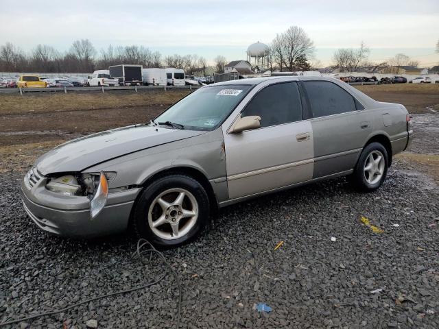 1997 Toyota Camry LE