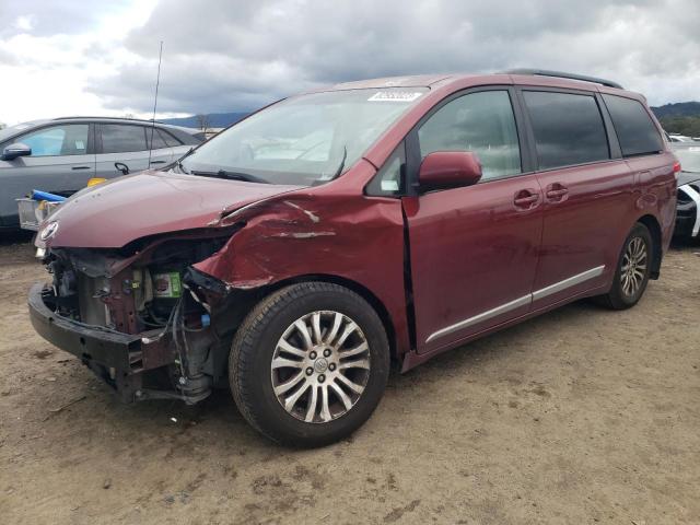 2013 Toyota Sienna XLE