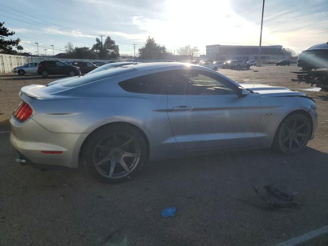 1FA6P8CF9F5335330 2015 FORD MUSTANG, photo no. 3