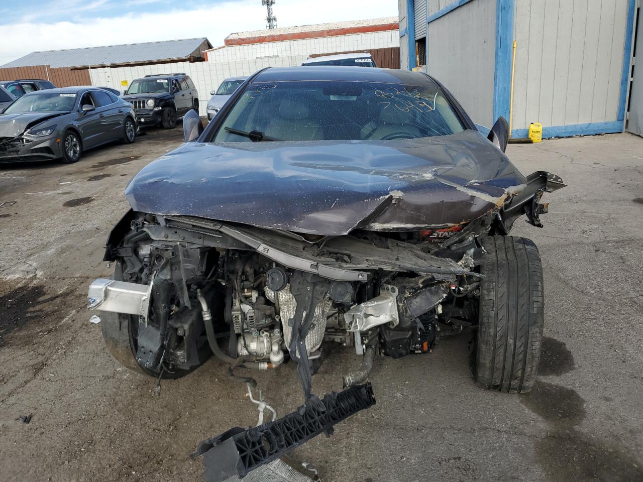 Lot #2457317037 2016 HYUNDAI AZERA