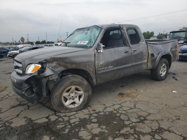 2004 Toyota Tundra 