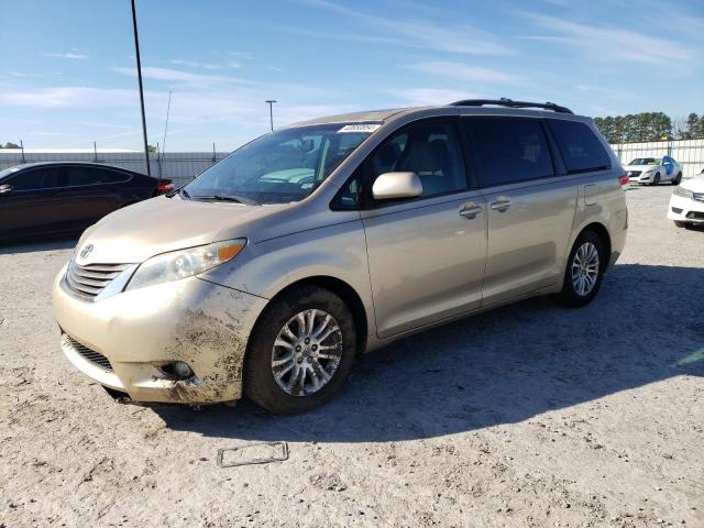 2013 Toyota Sienna XLE