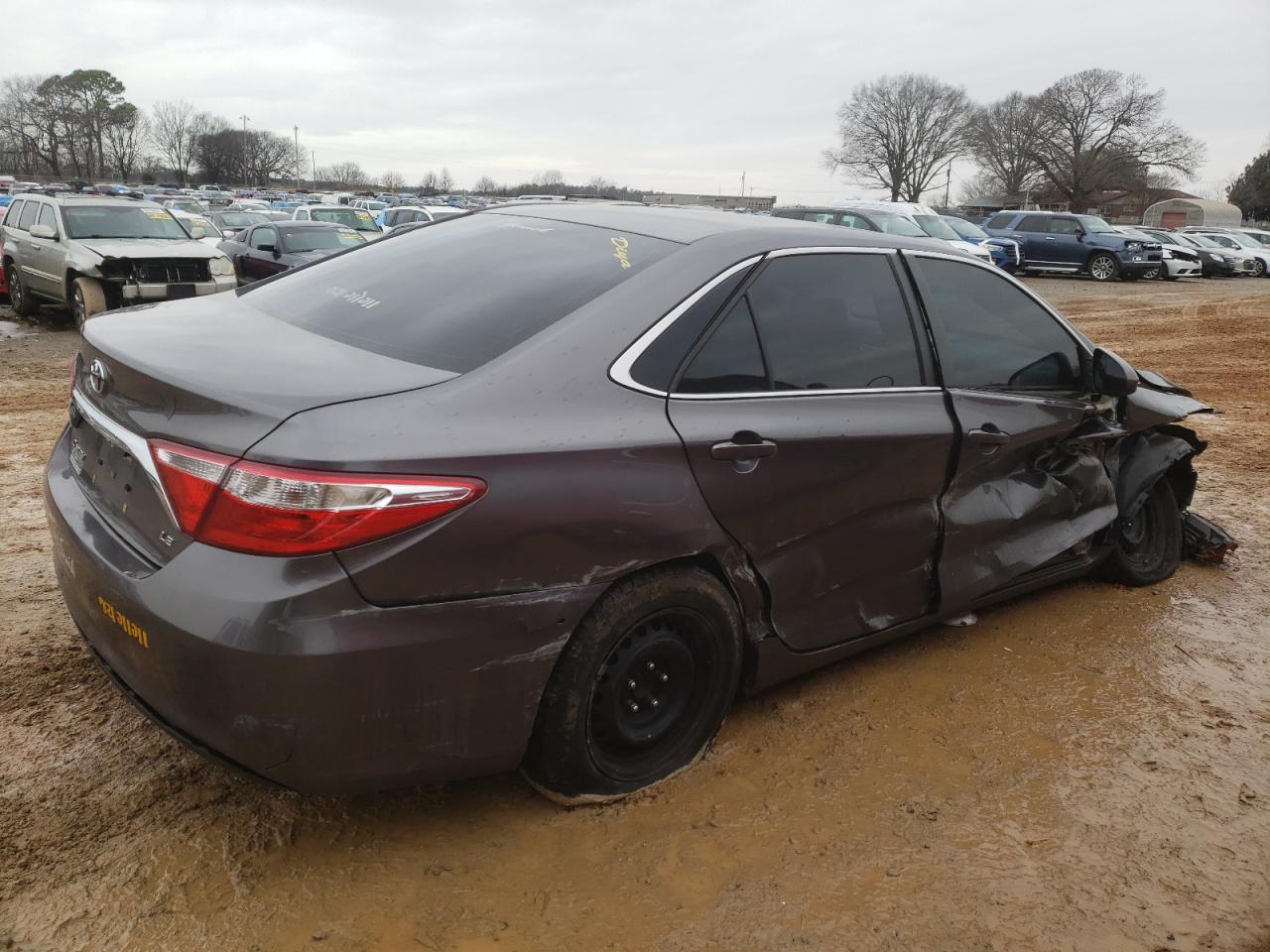 Lot #2339880462 2015 TOYOTA CAMRY LE