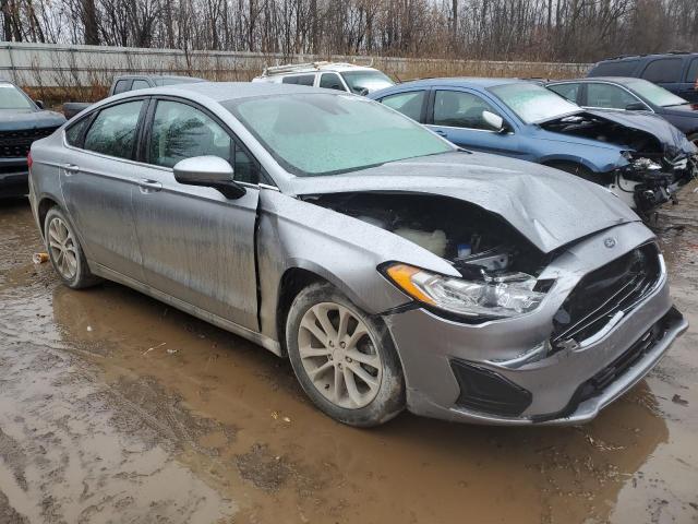 VIN 3FA6P0HD8LR251176 2020 Ford Fusion, SE no.4