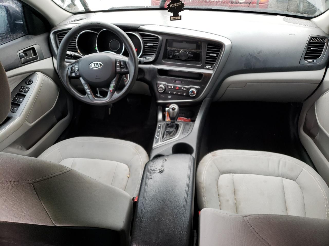 KNAGM4A78B5109444 2011 Kia Optima Lx