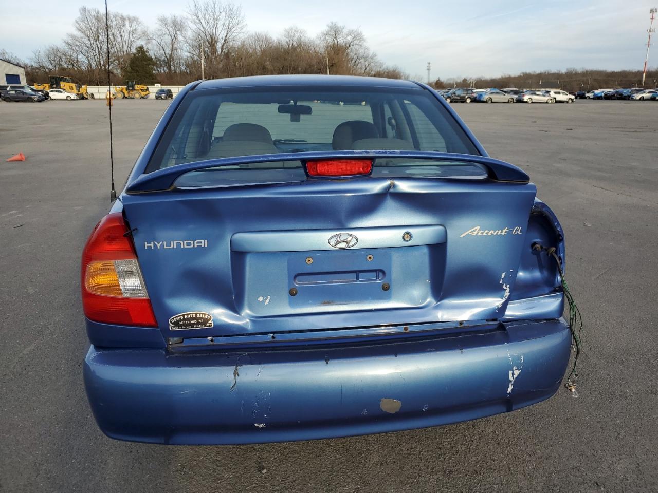 Lot #2887755744 2001 HYUNDAI ACCENT GL