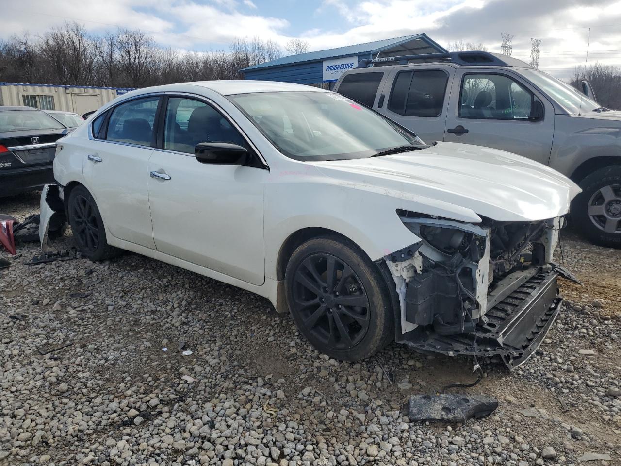 2017 Nissan Altima 2.5 vin: 1N4AL3AP9HC228524