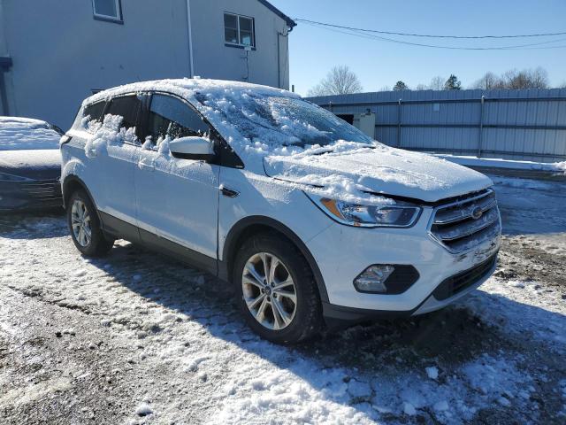 1FMCU9GD3HUD33341 | 2017 FORD ESCAPE SE