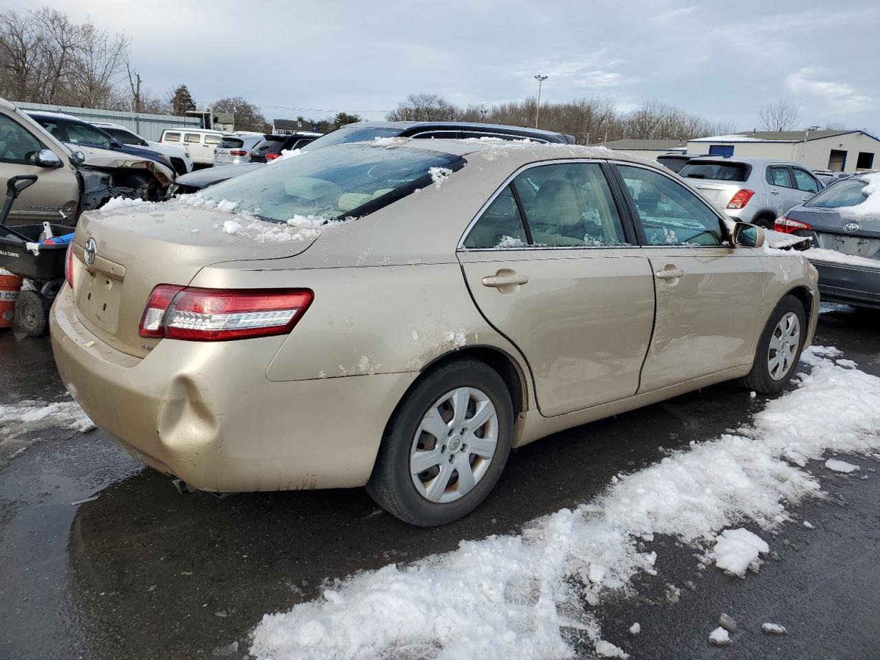 Lot #2712461157 2010 TOYOTA CAMRY BASE