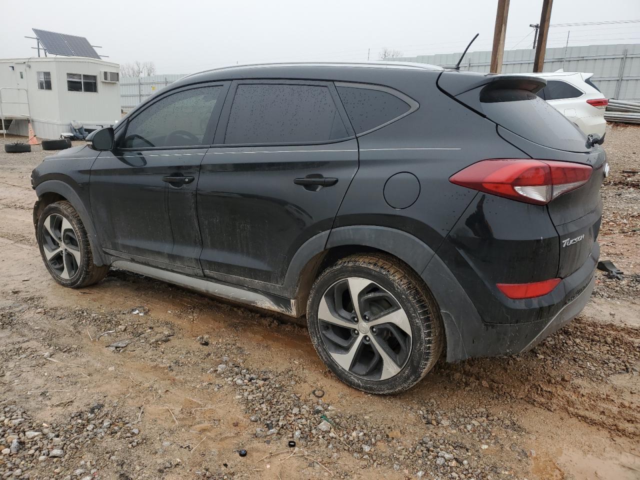 Lot #3023321286 2017 HYUNDAI TUCSON LIM