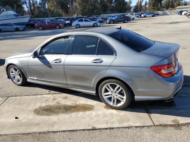 VIN WDDGF4HB1DR249957 2013 Mercedes-Benz C-Class, 250 no.2