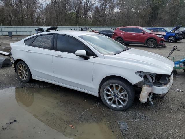 VIN 3FA6P0HD3HR194926 2017 Ford Fusion, SE no.4