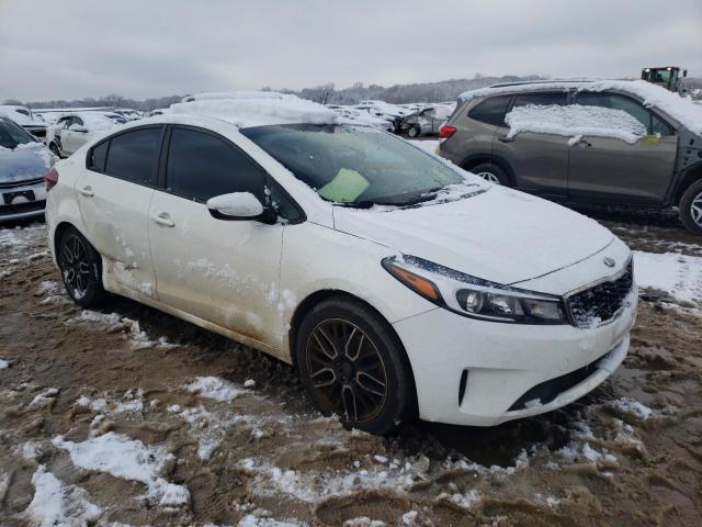 3KPFK4A77HE102230 | 2017 KIA FORTE LX