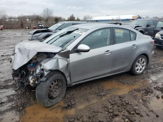 2013 MAZDA 3