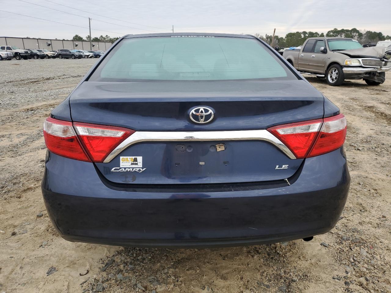 2015 Toyota Camry Le vin: 4T4BF1FK3FR465509